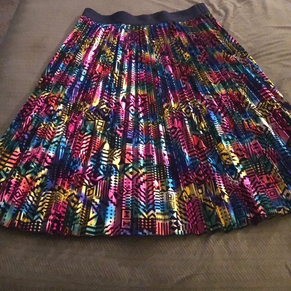 Lularoe Jill Skirt (FIRM)